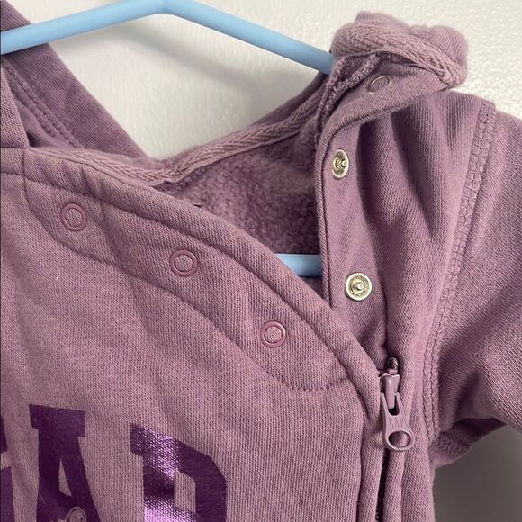 ❤️Two footies GAP Purple and dog One Piece with Hood 6-12months - Picture 14 of 14